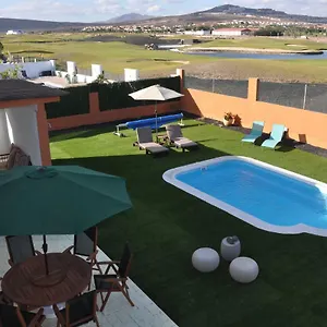 https://eco-villa-white-suite-with-climatized-pool.in-canary-islands.com