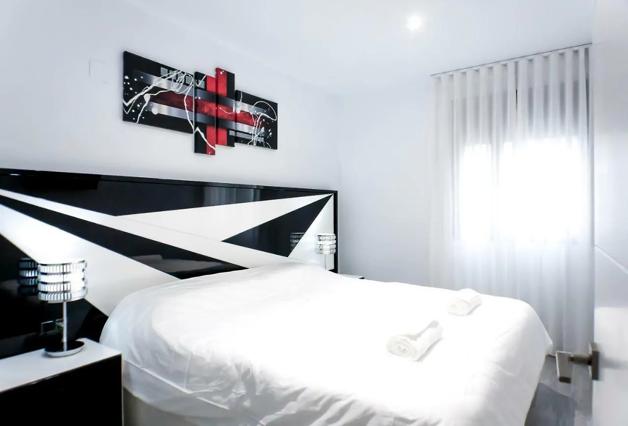 Goles Deluxe Suite By Valcambre Seville Apartment